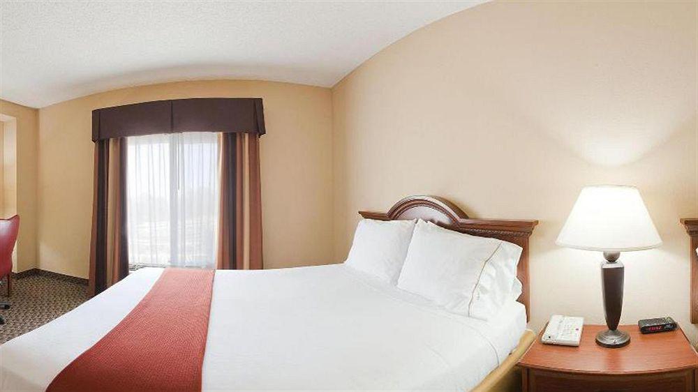 Holiday Inn Express Hotel & Suites Columbia-I-20 At Clemson Road By Ihg Exterior foto