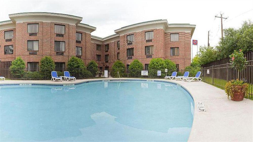 Holiday Inn Express Hotel & Suites Columbia-I-20 At Clemson Road By Ihg Exterior foto