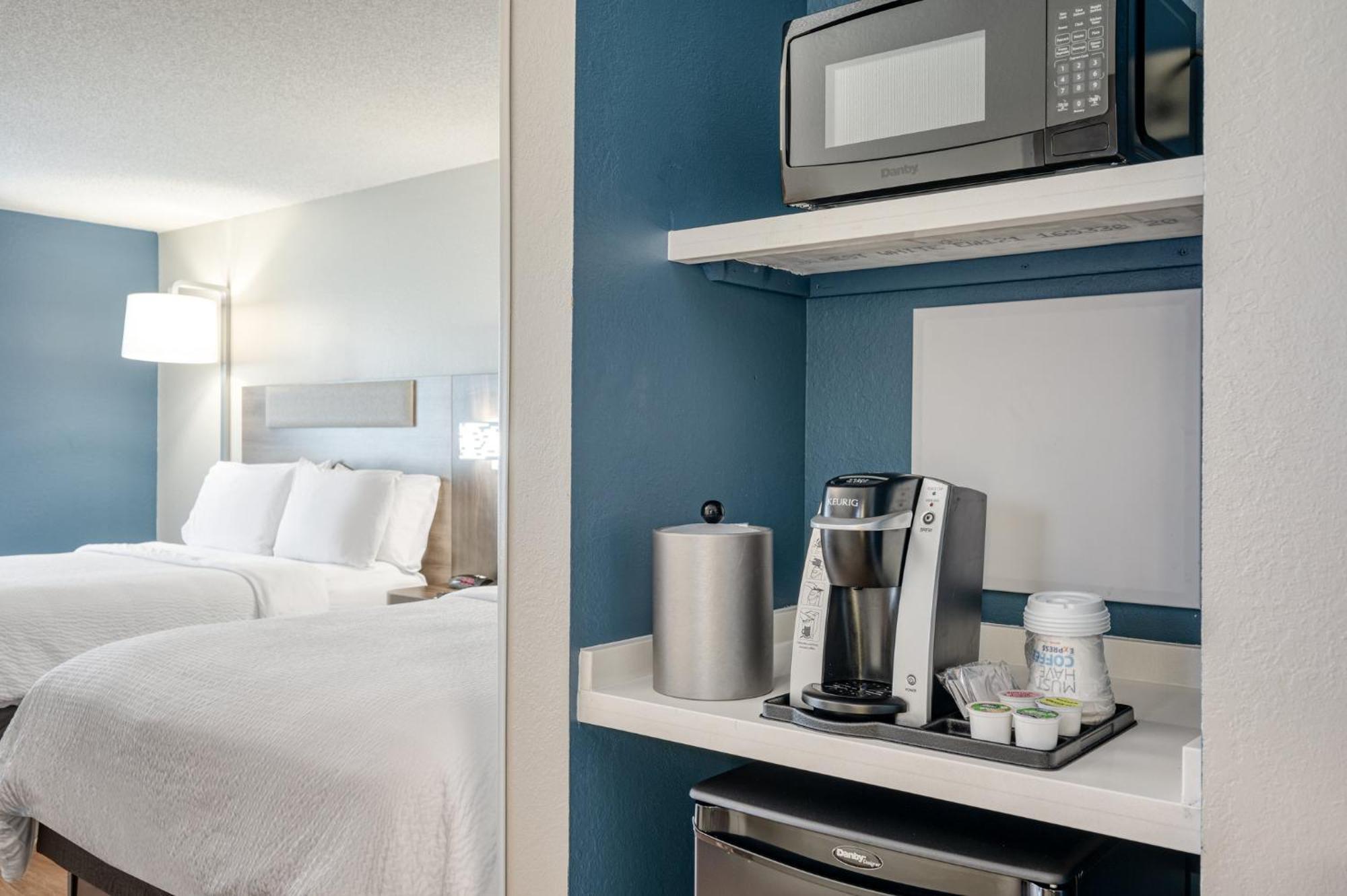 Holiday Inn Express Hotel & Suites Columbia-I-20 At Clemson Road By Ihg Exterior foto