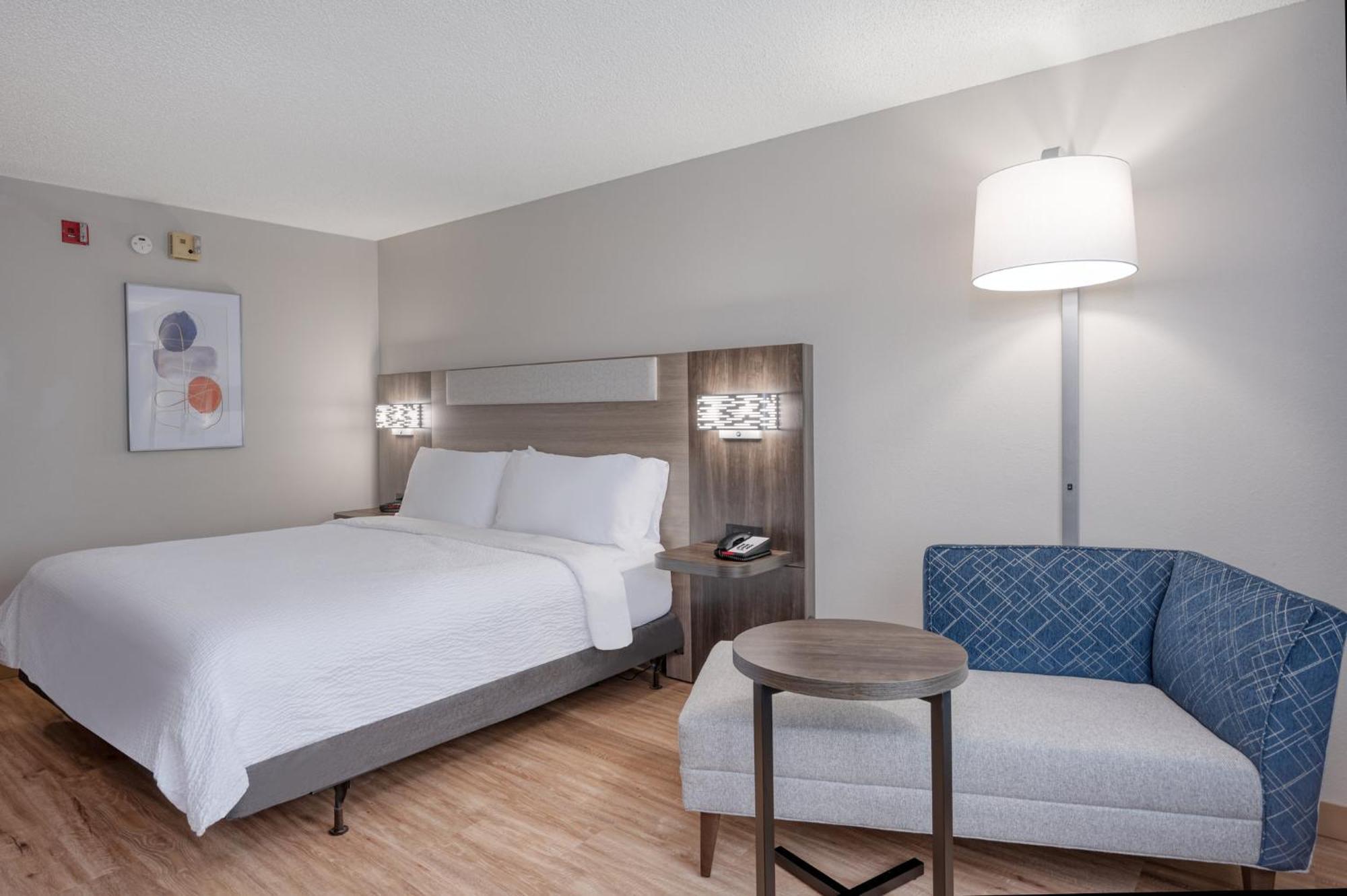 Holiday Inn Express Hotel & Suites Columbia-I-20 At Clemson Road By Ihg Exterior foto