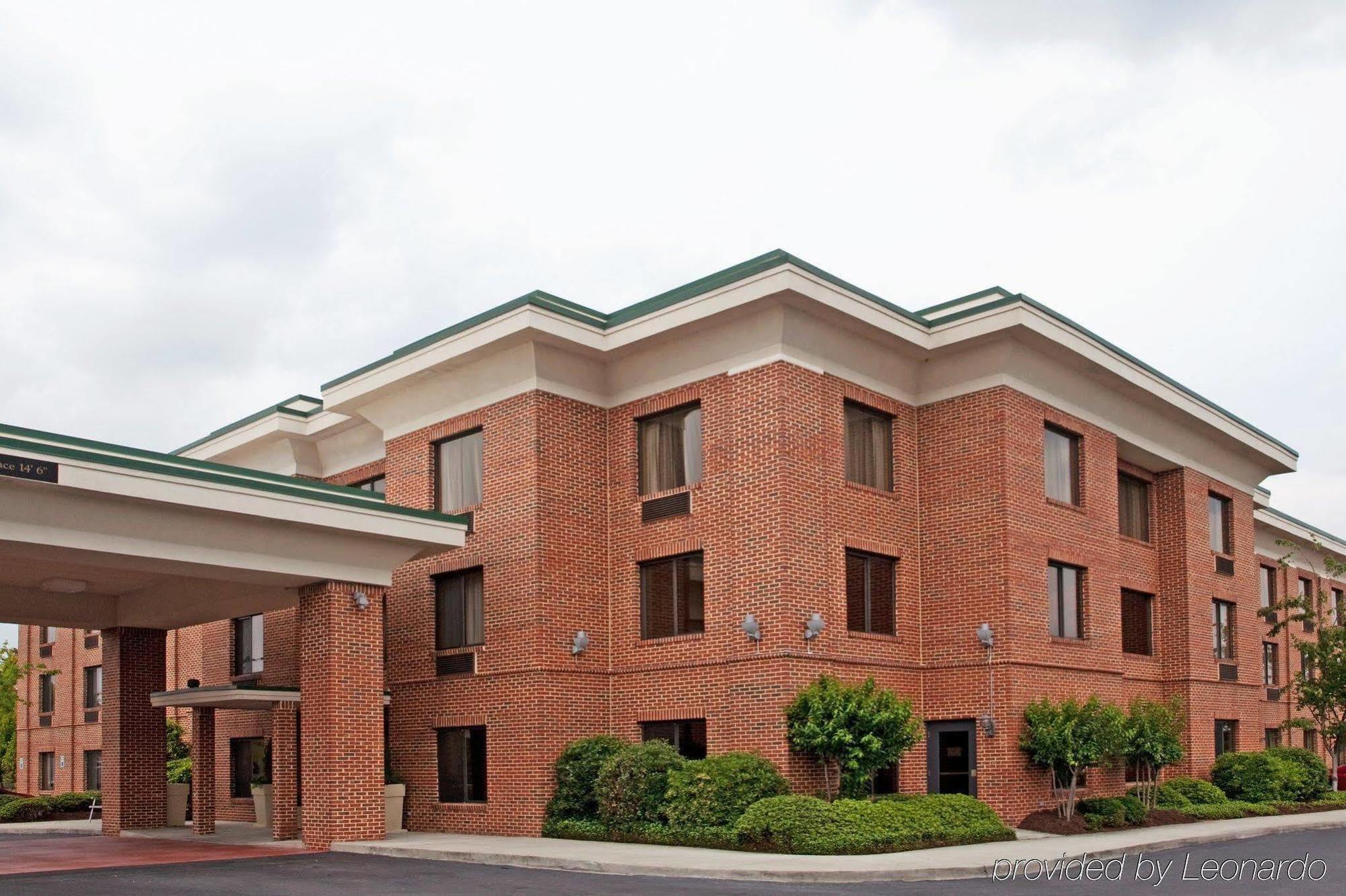 Holiday Inn Express Hotel & Suites Columbia-I-20 At Clemson Road By Ihg Exterior foto