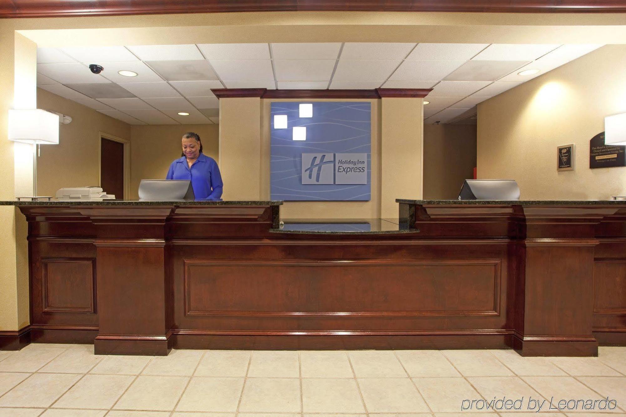 Holiday Inn Express Hotel & Suites Columbia-I-20 At Clemson Road By Ihg Exterior foto